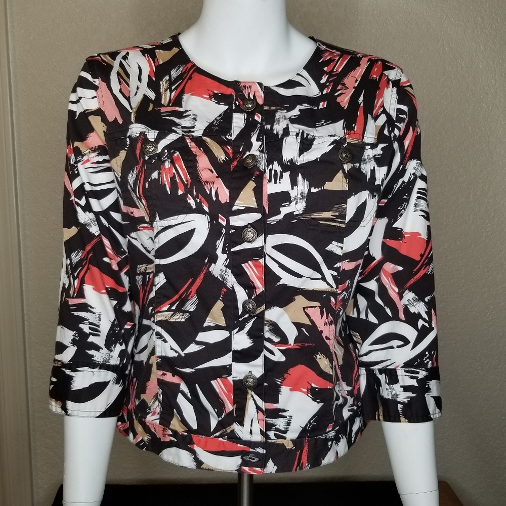 Beautiful Lightweight Jacket - Picture 2 of 6